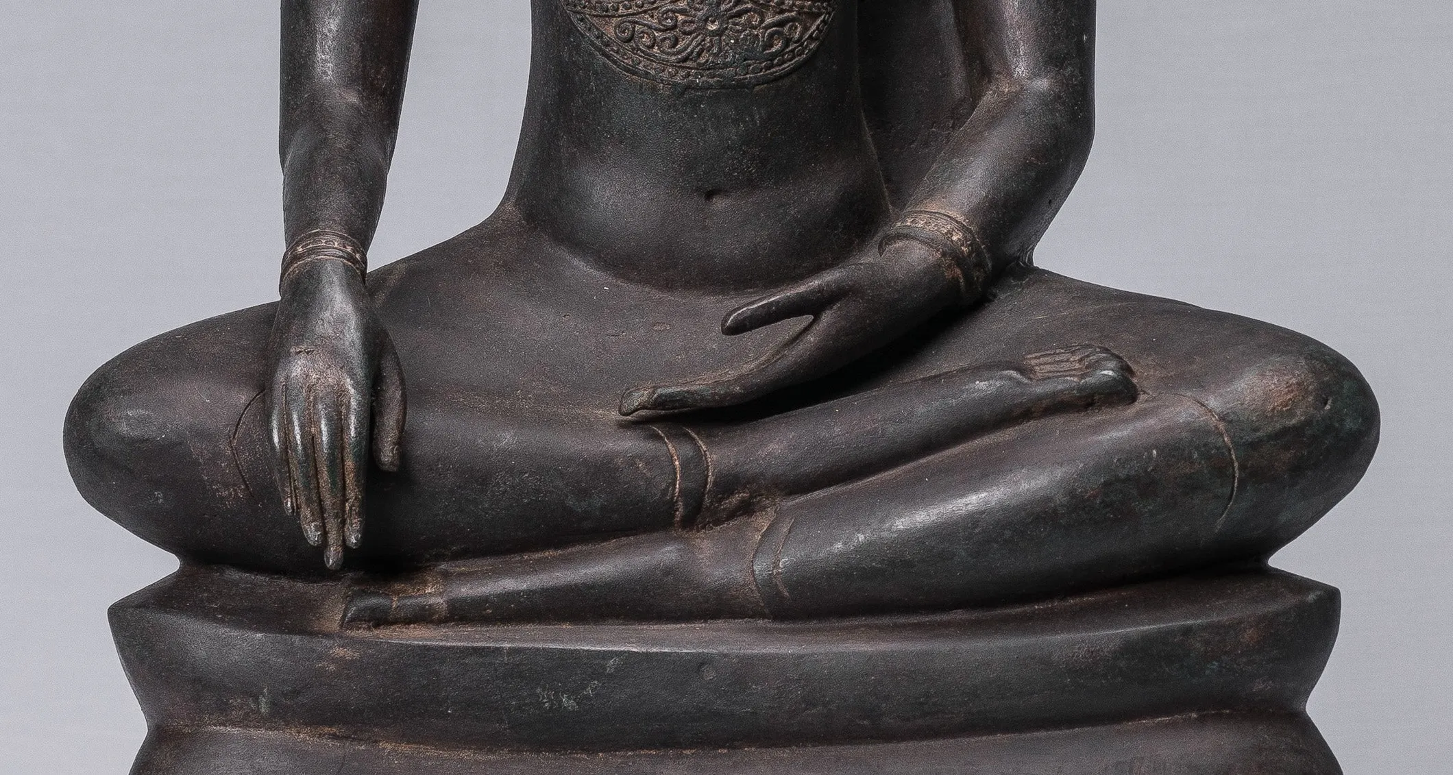 Buddha Statue - Antique Thai Style Ayutthaya Seated Enlightenment Buddha Statue - 66cm/26"