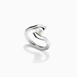 Claire Ring