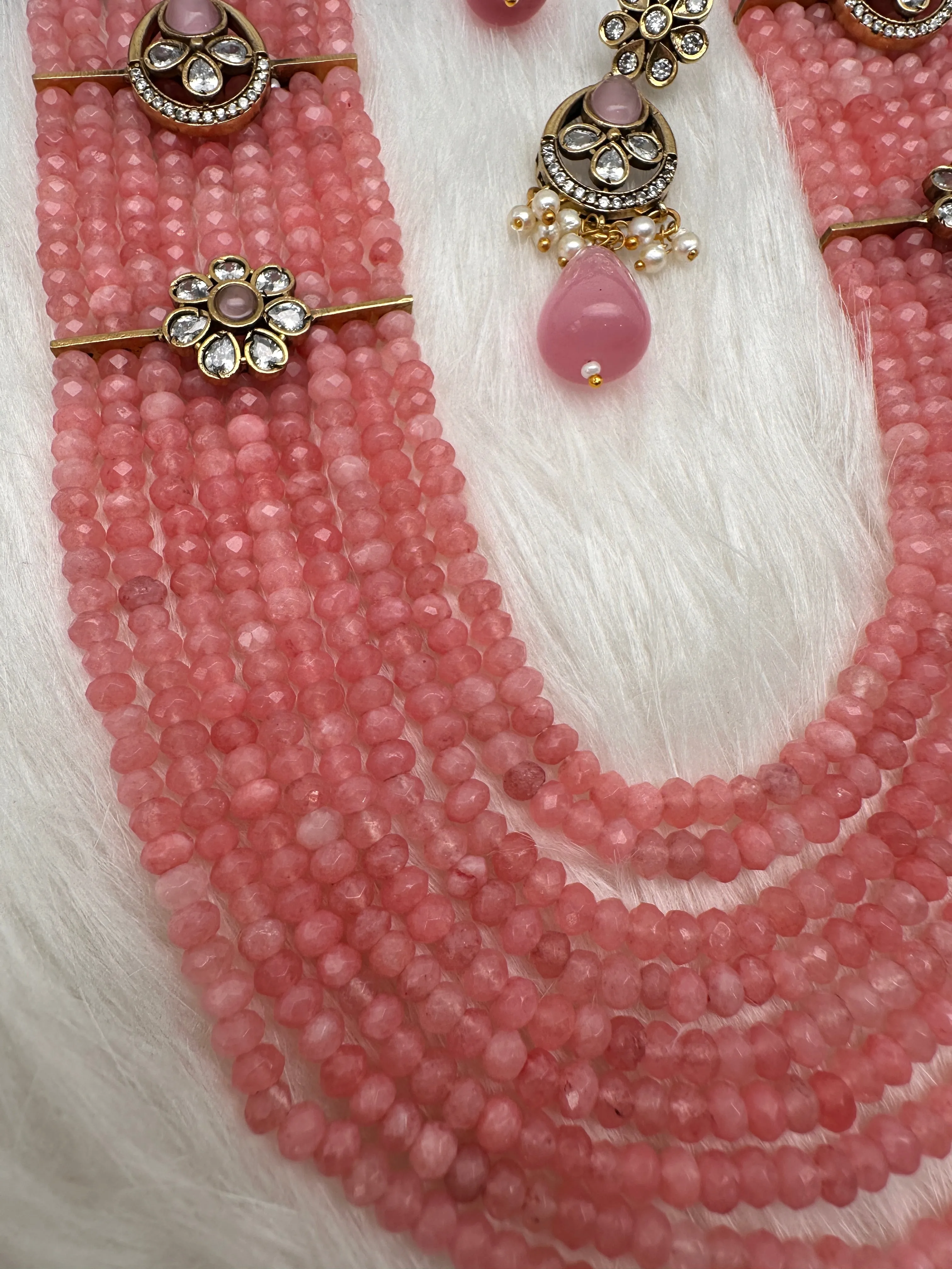 Multi Layer Onyx Beads Color Stone Necklace