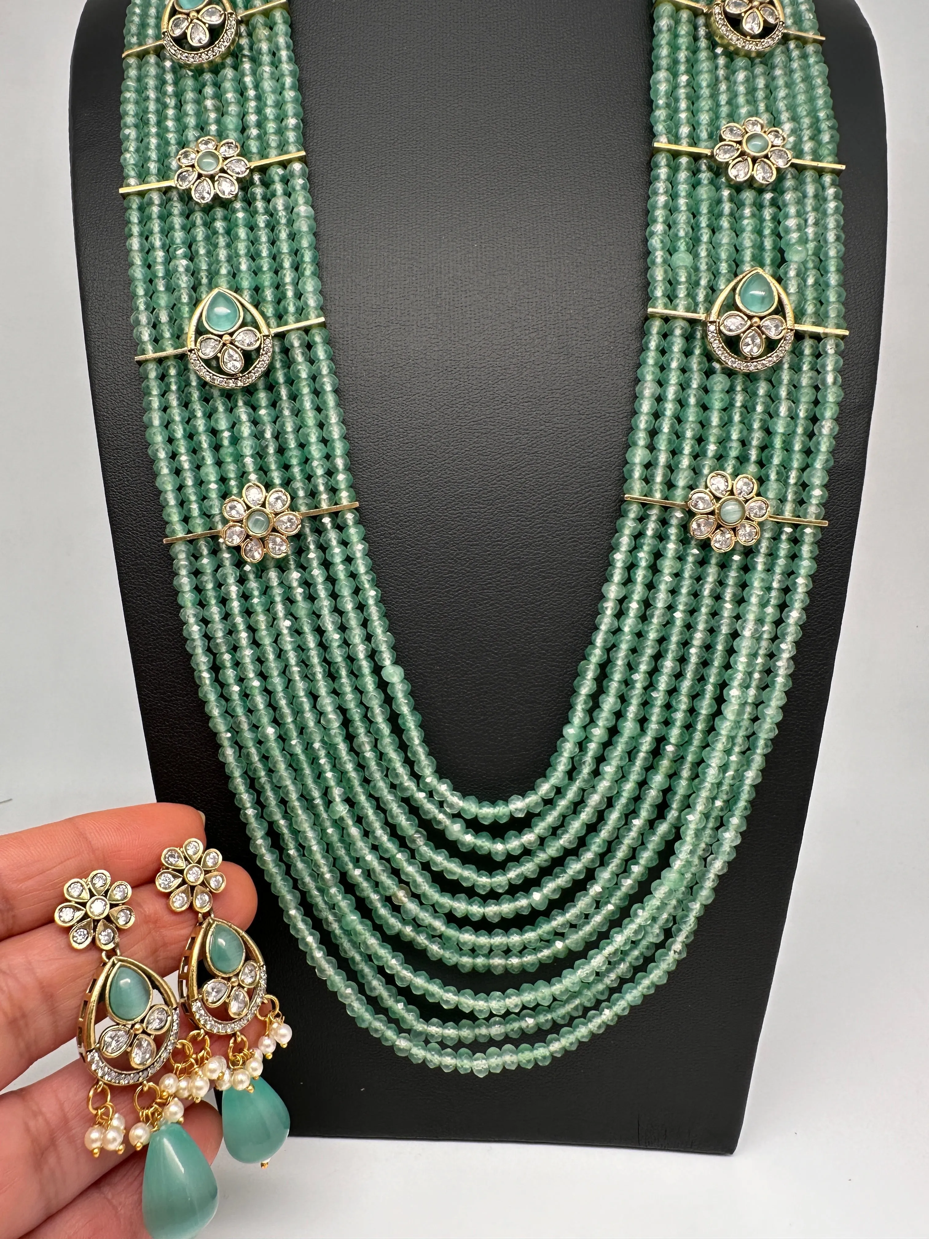 Multi Layer Onyx Beads Color Stone Necklace